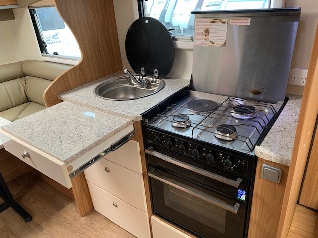 2015 Avan Infinity 609