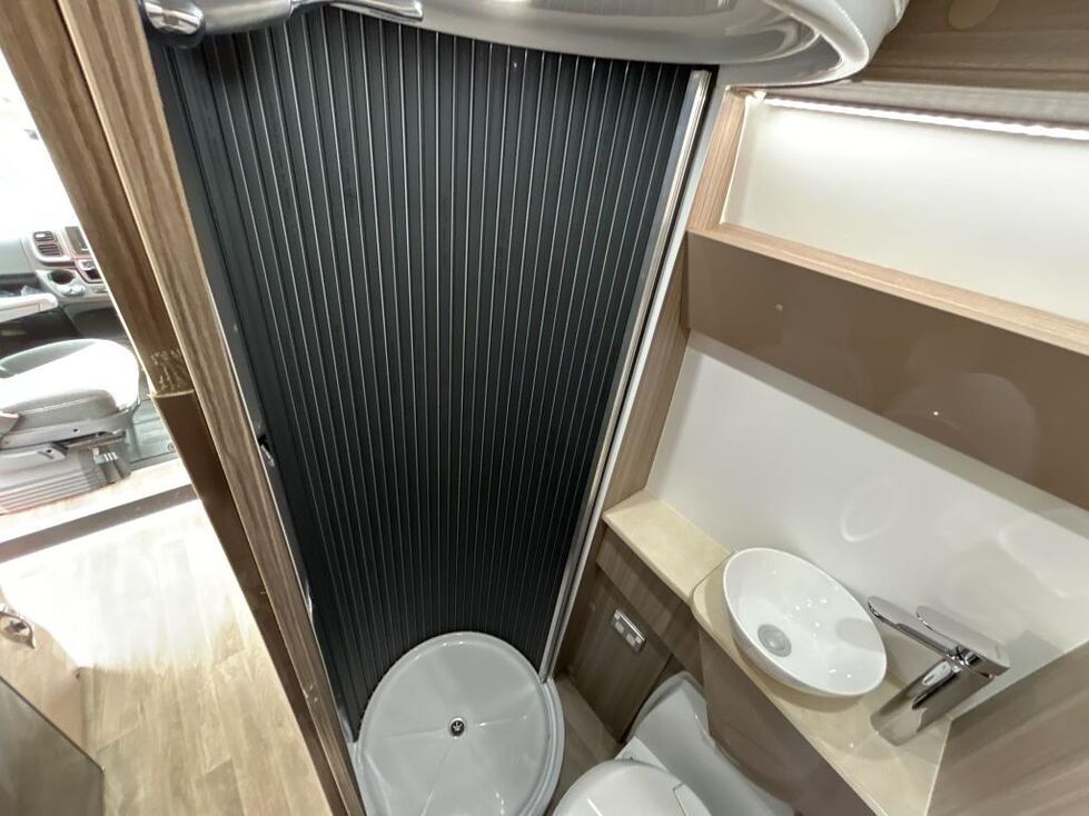 AVAN APPLAUSE 6004