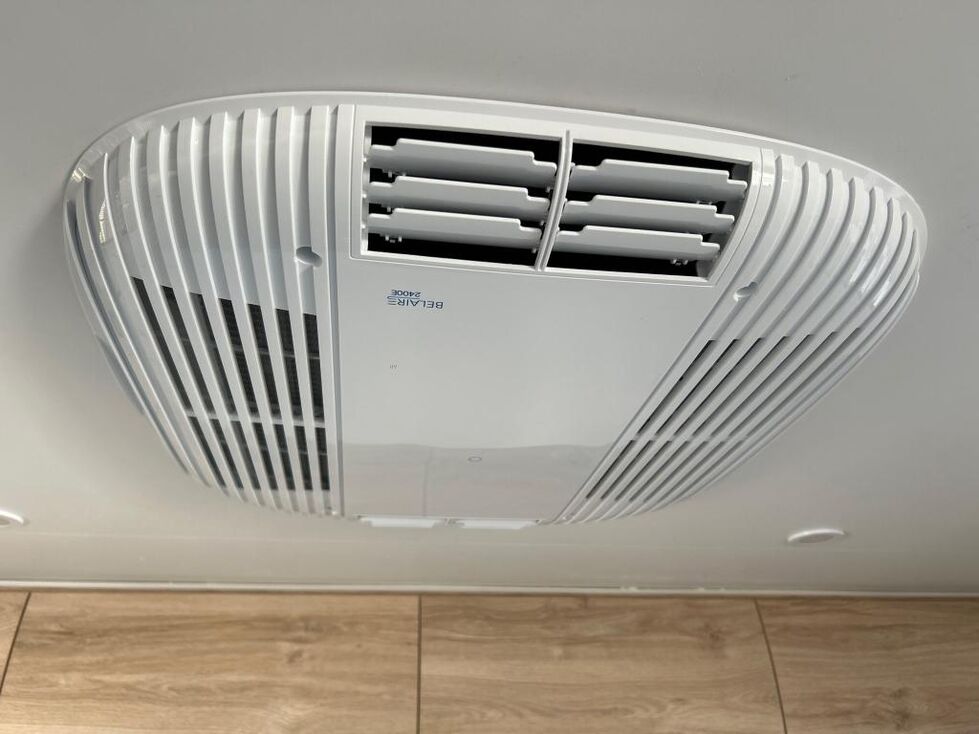 AVAN ASPIRE 402 HARDTOP
