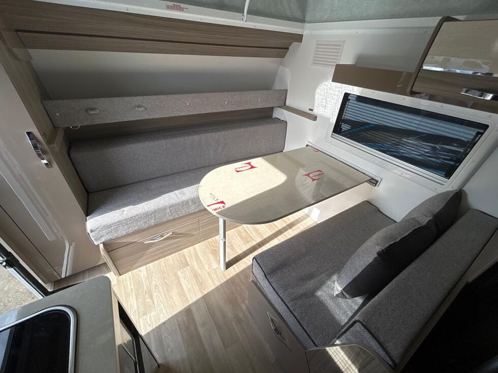 AVAN ASPIRE 499 BUNK POP TOP