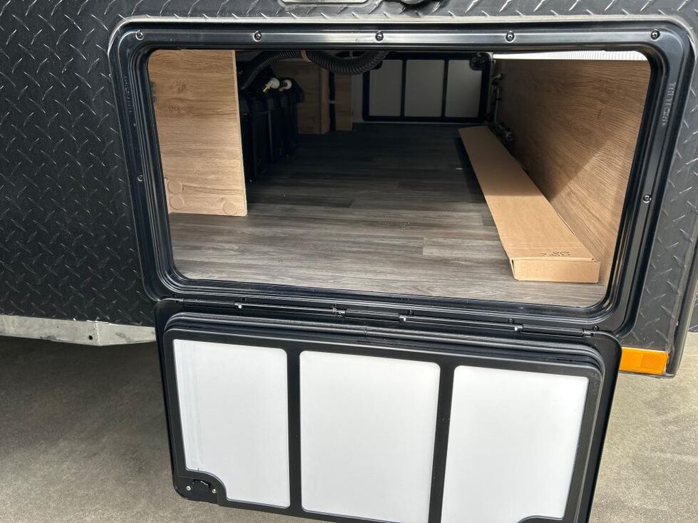 GOLF TOURER 556 HARD TOP