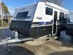 AVAN 560 FRANCES ADVENTURE PACK
