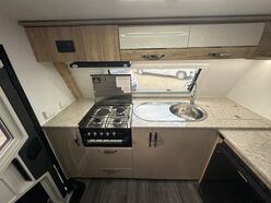 AVAN ASPIRE 525 HARDTOP