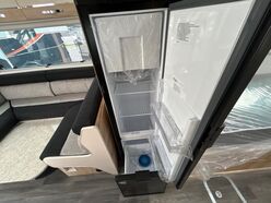 AVAN OVATION M10 B CLASS