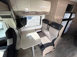 AVAN OVATION M32 C CLASS