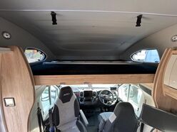 AVAN OVATION M6 B CLASS