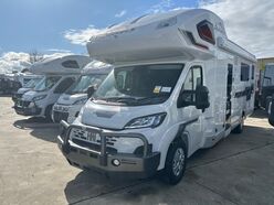 AVAN OVATION M9 C CLASS