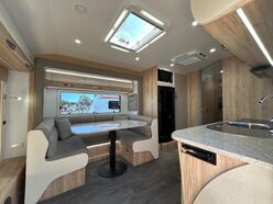 GOLF SAVANNAH MAXXI 584 HARD TOP